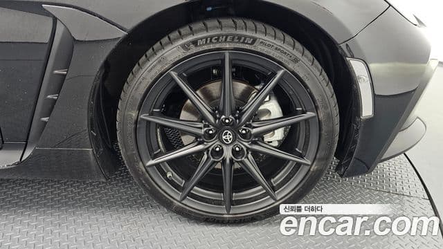 Toyota GR86 Premium, 2024 все фото