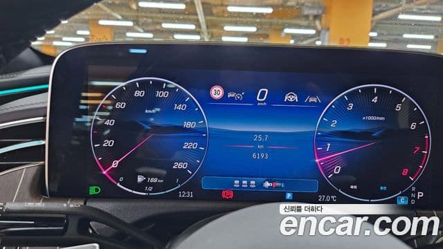 Mercedes-Benz E-класс W214 Exclusive, 2024 16