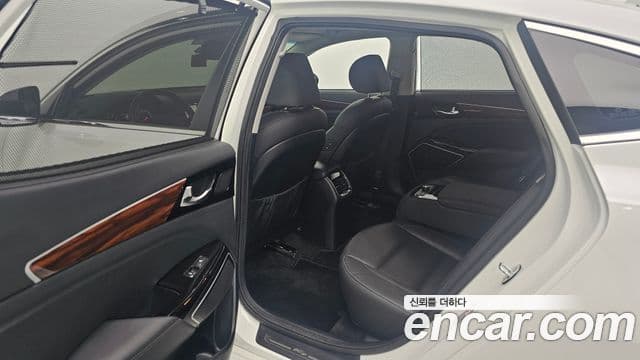 Kia All New K7 Prestige, 2016 12