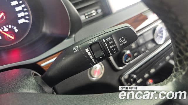 Kia All New K7 Prestige, 2016 19