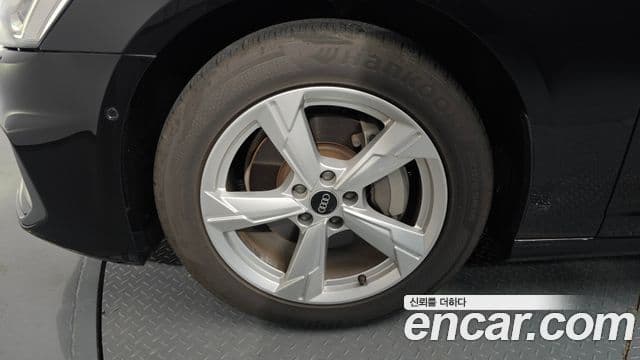 Audi A6 (C8), 2021 все фото