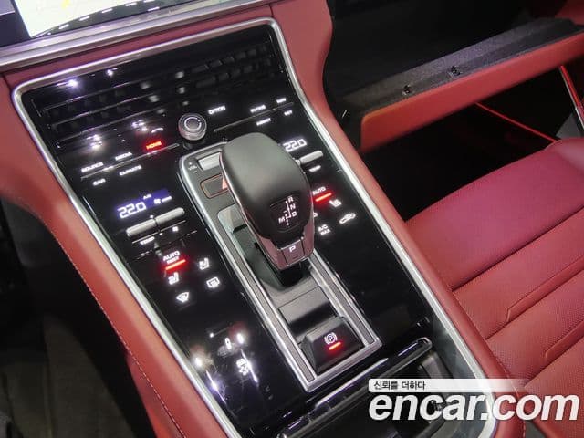 Porsche Panamera (971) 4.0 турбо, 2019 7