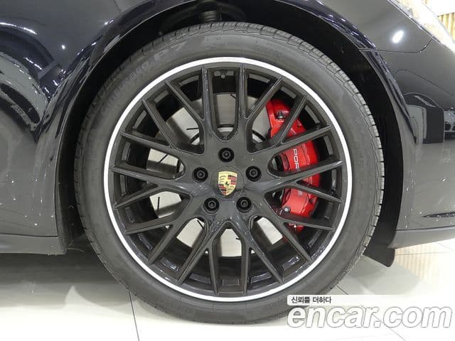 Porsche Panamera (971) 4.0 турбо, 2019 18