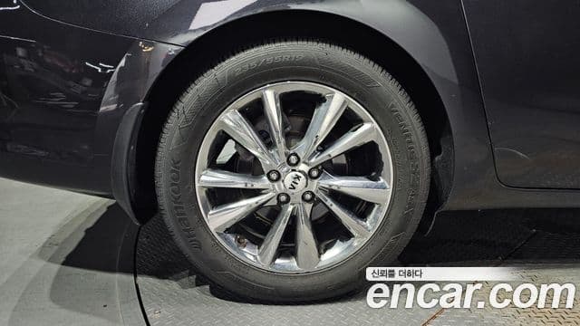 Kia The / новый New Carnival Prestige, 2019 все фото