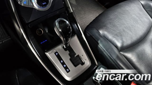 Hyundai Avante MD Premier, 2012 9