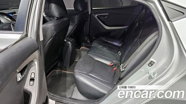 Hyundai Avante MD Premier, 2012 13