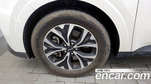 Kia Carnival 4세대 Prestige, 2023 все фото