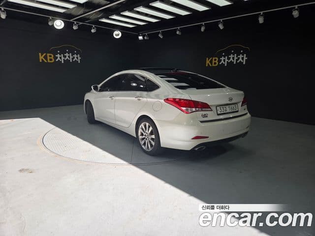 Hyundai i40 살룬 Premium, 2012 2