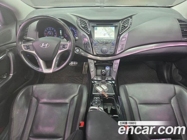 Hyundai i40 살룬 Premium, 2012 9