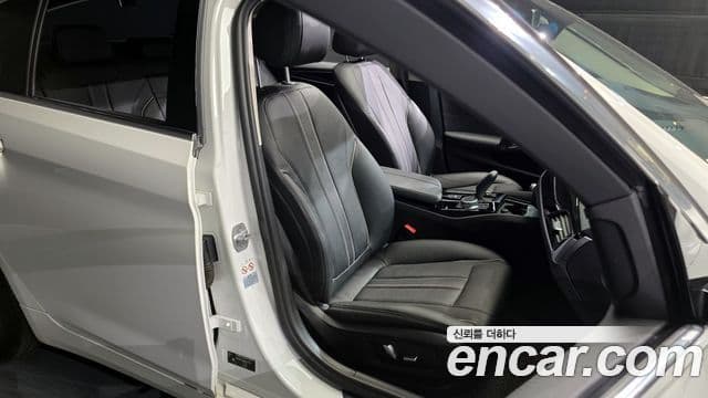 BMW 5시리즈 (G30) Luxury, 2019 12