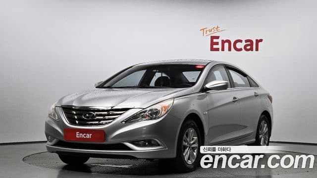 Hyundai YF Sonata Luxury, 2011 1