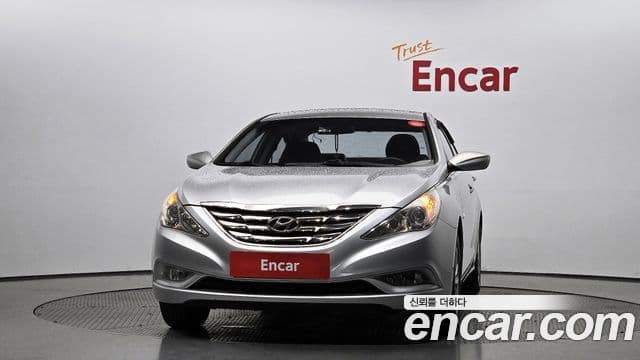 Hyundai YF Sonata Luxury, 2011 3