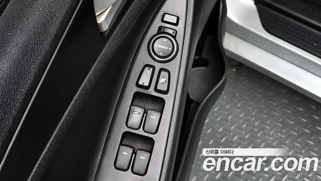 Hyundai YF Sonata Luxury, 2011 19