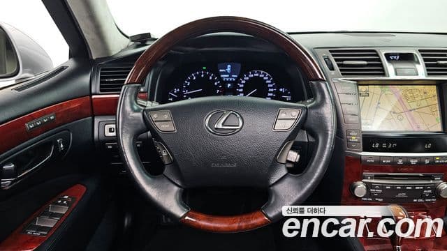 Lexus LS460L XF40, 2010 13