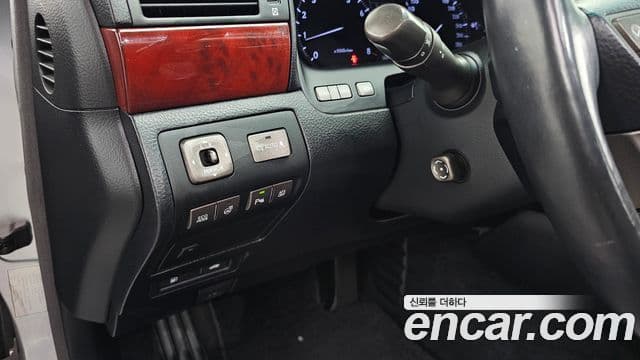 Lexus LS460L XF40, 2010 14