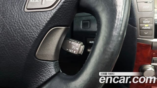 Lexus LS460L XF40, 2010 17