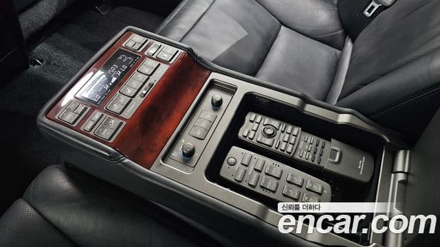 Lexus LS460L XF40, 2010 18