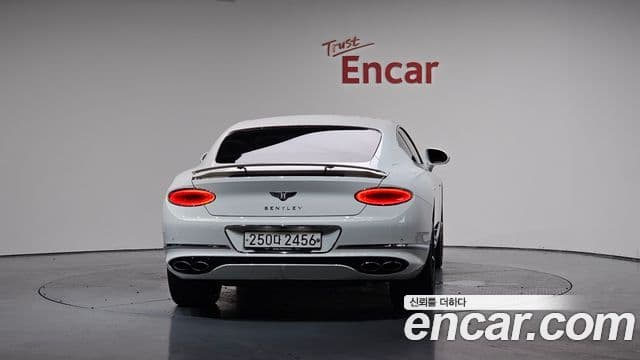 Bentley Continental GT 3세대 4.0 GT Azure, 2023 4
