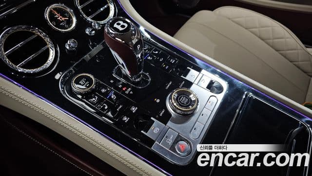 Bentley Continental GT 3세대 4.0 GT Azure, 2023 9