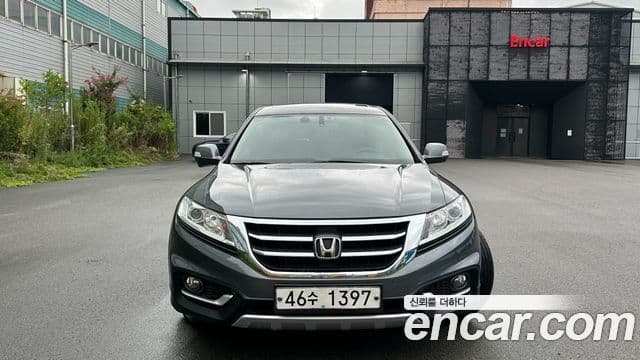 Honda 크로스투어 1세대, 2013 4