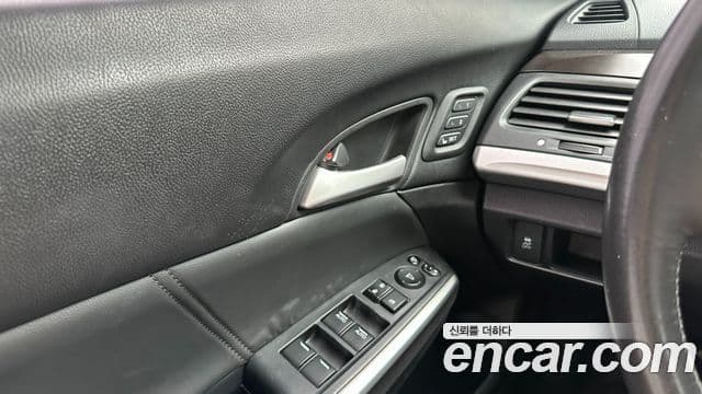 Honda 크로스투어 1세대, 2013 14