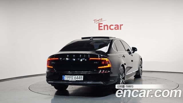 Volvo S90 B6 AWD Ultimate Bright, 2023 4