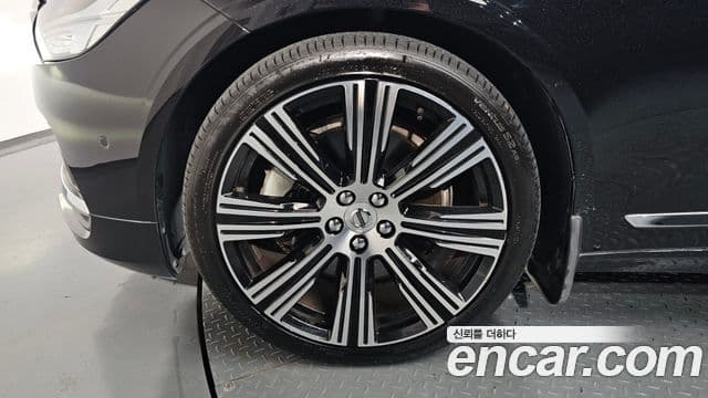 Volvo S90 B6 AWD Ultimate Bright, 2023 все фото