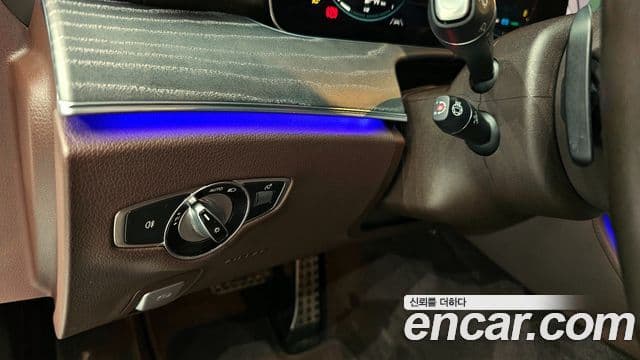 Mercedes-Benz CLS-класс C257 AMG Line, 2021 16