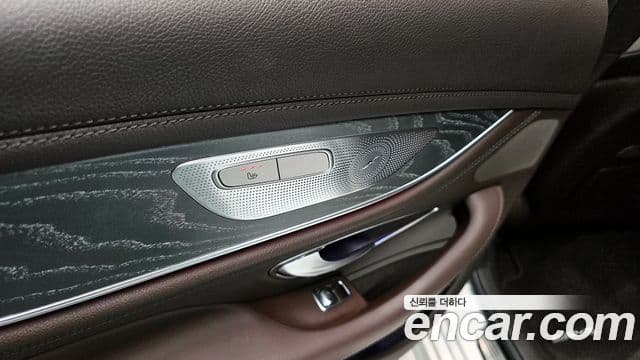 Mercedes-Benz CLS-класс C257 AMG Line, 2021 17