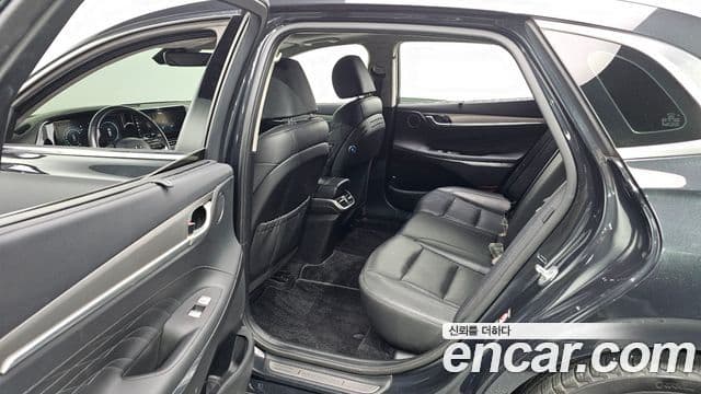 Hyundai The / новый New Grandeur IG гибрид Calligraphy, 2021 11