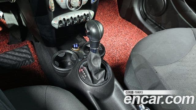 Mini Cooper SE, 2010 9