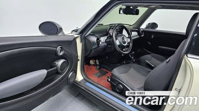 Mini Cooper SE, 2010 11