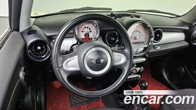 Mini Cooper SE, 2010 14