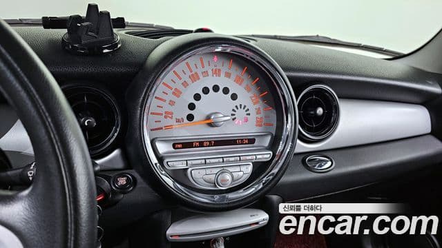 Mini Cooper SE, 2010 15