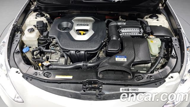 Hyundai Sonata гибрид Royal, 2012 6