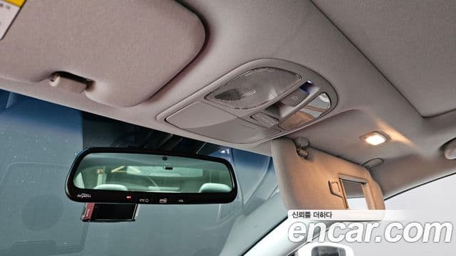 Hyundai Sonata гибрид Royal, 2012 18