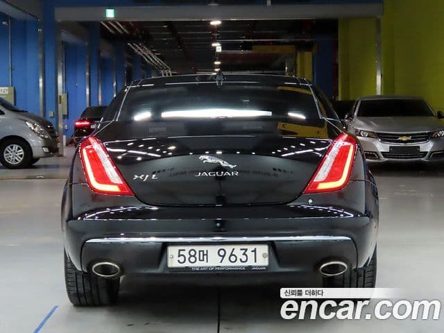 Jaguar All New XJ X351, 2016 3