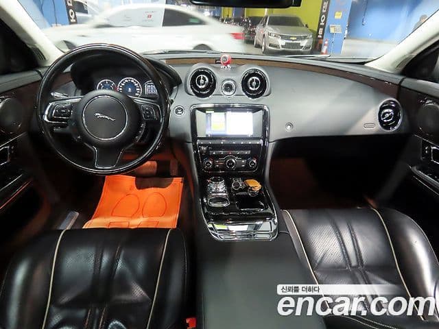 Jaguar All New XJ X351, 2016 все фото