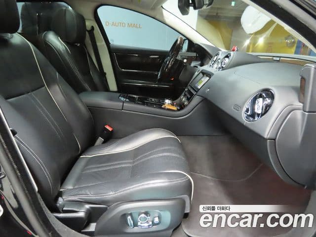 Jaguar All New XJ X351, 2016 8