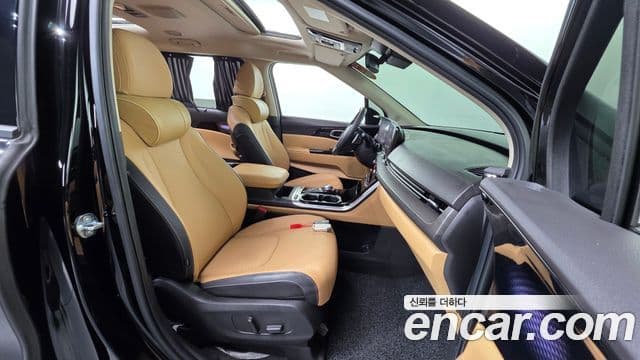 Kia Carnival 4세대 Signature, 2023 10
