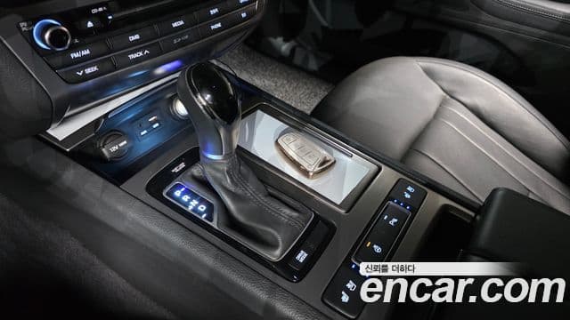 Hyundai Genesis DH Modern, 2015 9