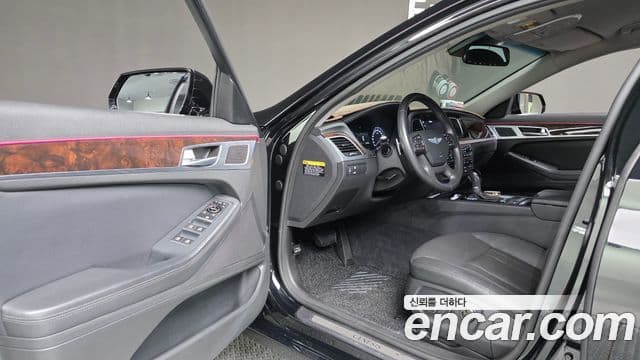 Hyundai Genesis DH Modern, 2015 11