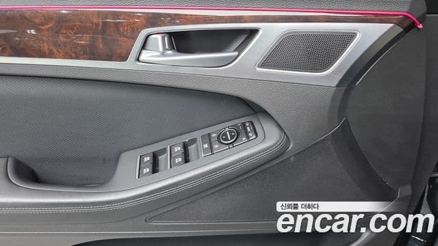 Hyundai Genesis DH Modern, 2015 12
