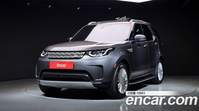 Land Rover Discovery 5 Luxury, 2017 1