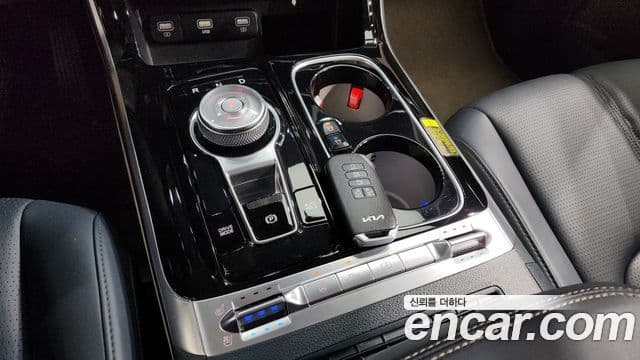 Kia Carnival 4세대 бензин 9인승 High Limousine(компания по спецнадстройкам), 2022 9