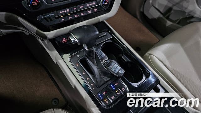 Kia All New Carnival Prestige, 2018 9