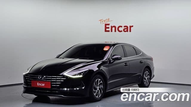 Hyundai Sonata гибрид (DN8) Modern, 2023 1