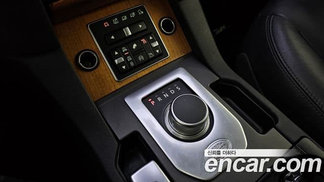 Land Rover Discovery 4 3.0 SDV6 HSE, 2015 9