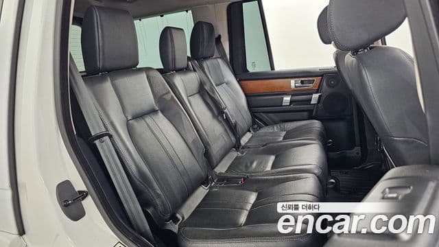 Land Rover Discovery 4 3.0 SDV6 HSE, 2015 12