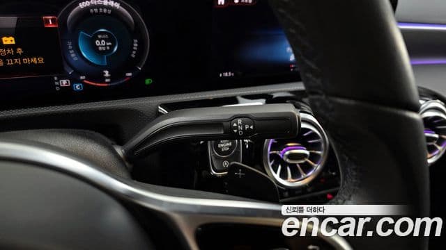 Mercedes-Benz A-класс W177 A220 седан, 2020 9